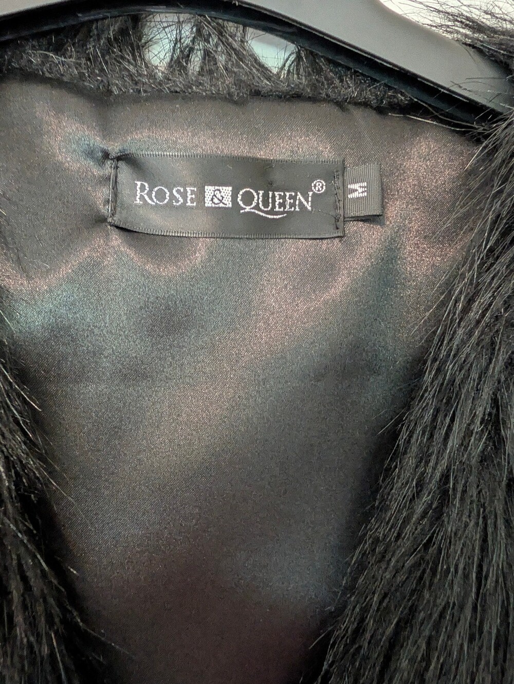 Rose& Queen Black Faux Fur Long Vest - Picture 5 of 6